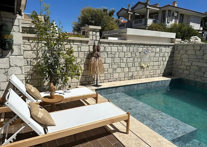 Detached House With Pool In Alacati Villa *