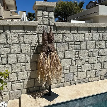Villa Detached House With Pool In Alacati *