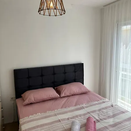 Detached House With Pool In Alacati *