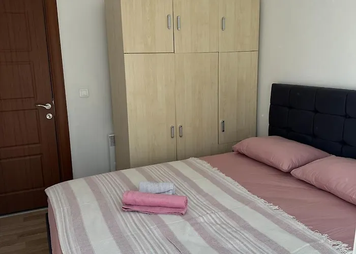 Detached House With Pool In Alaçatı