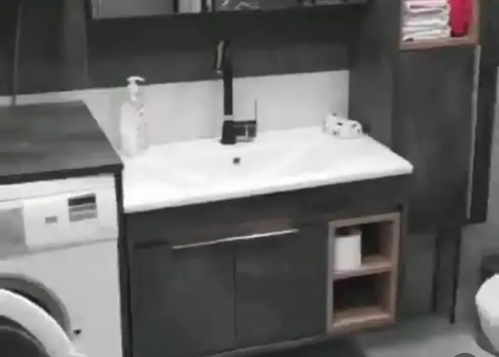 Detached House With Pool In Alaçatı